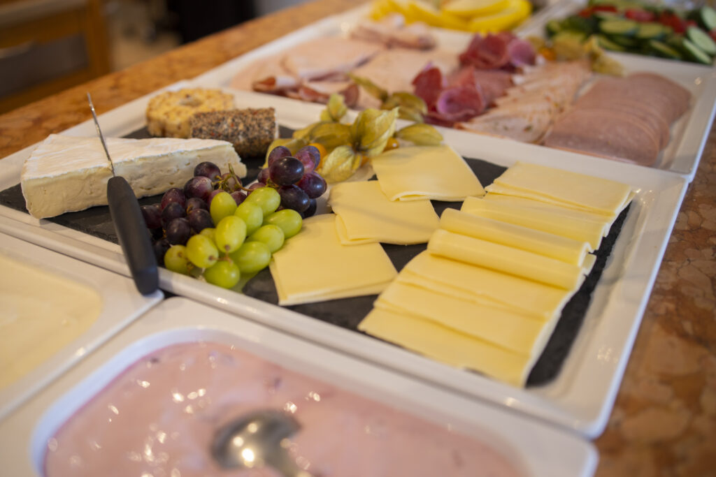 Hotel_Gloria_Shooting_2_-11